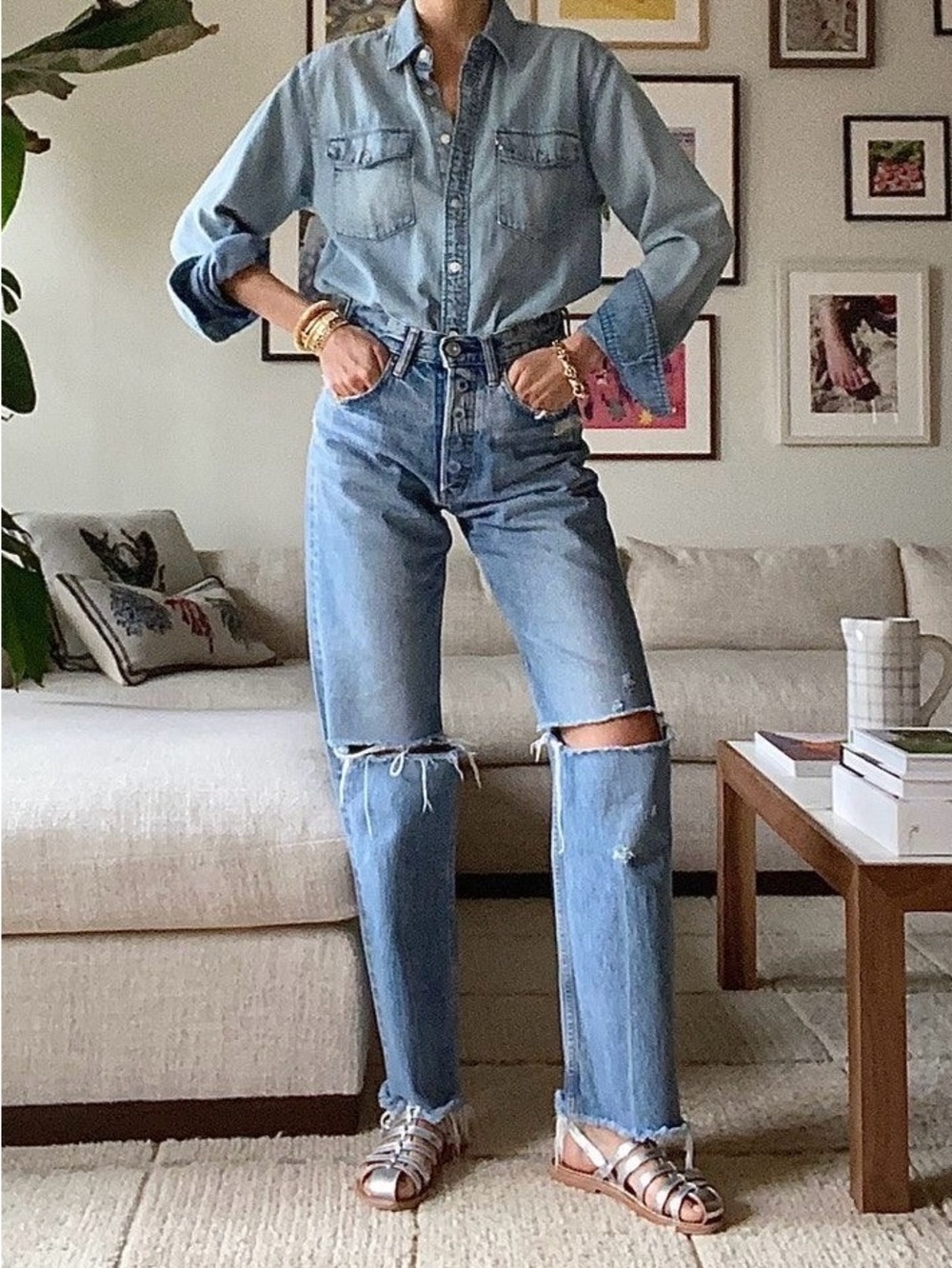 Moussy Women's Light Blue Distressed Jeans